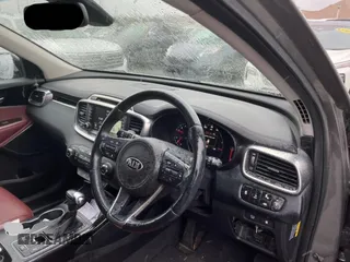 2017 Kia Sorento SX with VIN 5XYPKDA53HG263776, listed as a Copart auction lot 58874105 with 134,354 mi miles and Clean title. Bid and sale history available at DreamBid. Image 9.