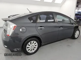 2013 Toyota Prius with VIN JTDKN3DP3D3032786, listed as a Copart auction lot 56362285 with 48,740 mi miles and Clean Title. Bid and sale history available at DreamBid. Image 3.