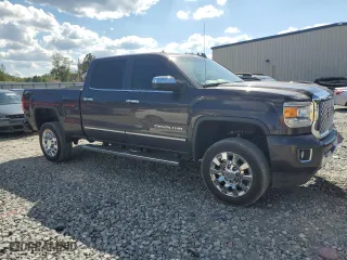 2015 GMC Sierra 2500HD Denali with VIN 1GT120EG3FF612025, listed as a Copart auction lot 67917764 with 162,780 mi miles and Salvage Title. Bid and sale history available at carsss.com. Image 4.
