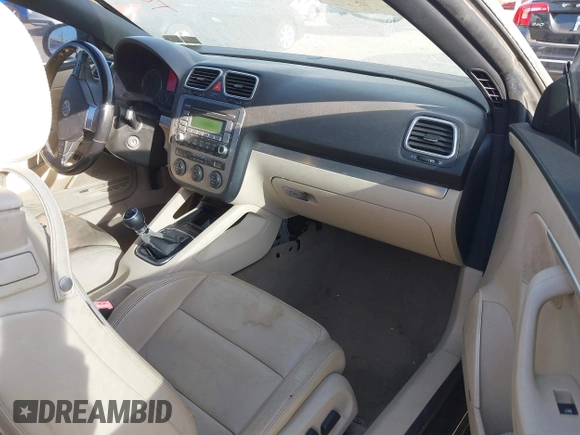 2007 Volkswagen Eos with VIN WVWCA71F47V025065, listed as a IAAI auction lot 40722131 with 158,576 mi miles and . Bid and sale history available at DreamBid. Image 5.