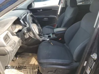 2019 Kia Sorento L z VIN 5XYPG4A32KG463068, wystawiony jako Copart lot #89367895 z przebiegiem Nie podano mil oraz Szkoda całkowita • Salvage title. Historia ofert i sprzedaży dostępna na DreamBid. Obrazek 7.