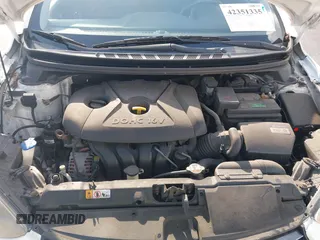 2013 Hyundai Elantra GS z VIN KMHDH6AEXDU022461, wystawiony jako IAAI lot #42351335 z przebiegiem 160 697 mil mil oraz . Historia ofert i sprzedaży dostępna na DreamBid. Obrazek 10.