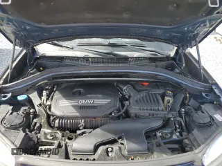2020 BMW X1 xDrive28i with VIN WBXJG9C0XL5R33141, listed as a Copart auction lot 63040155 with 165,172 mi miles and Clean title. Bid and sale history available at DreamBid. Image 12.