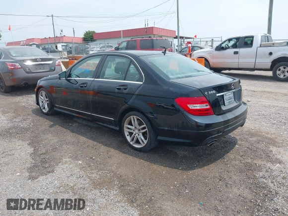 2013 Mercedes-Benz C 300 Sport with VIN WDDGF8AB9DA792571, listed as a IAAI auction lot 42455344 with 122,238 mi miles and . Bid and sale history available at DreamBid. Image 3.