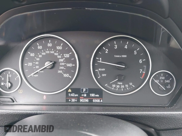 2013 BMW 3 Series 328i xDrive with VIN WBA3B3C54DF536675, listed as a IAAI auction lot 41185325 with 90,296 mi miles and . Bid and sale history available at carsss.com. Image 7.