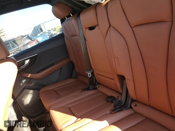 2023 Audi Q7 Premium with VIN WA1ACBF75PD013674, listed as a Copart auction lot 48860755 with 30,886 mi miles and Salvage title. Bid and sale history available at DreamBid. Image 10.