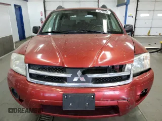 2008 Mitsubishi Endeavor LS z VIN 4A4MN21S38E025013, wystawiony jako Copart lot #73274954 z przebiegiem 175 046 mil mil oraz Szkoda całkowita • Salvage title. Historia ofert i sprzedaży dostępna na DreamBid. Obrazek 5.