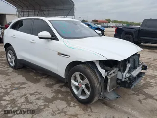 2018 Jaguar F-PACE 30t Premium with VIN SADCJ2GX2JA204016, listed as a IAAI auction lot 41012227 with 105,333 mi miles. Bid and sale history available at carsss.com. Image 1.