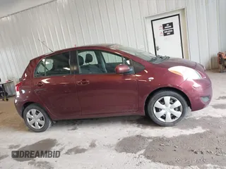 2010 Toyota Yaris z VIN JTDKT4K37A5289171, wystawiony jako IAAI lot #42436707 z przebiegiem 118 810 mil mil oraz . Historia ofert i sprzedaży dostępna na DreamBid. Obrazek 13.