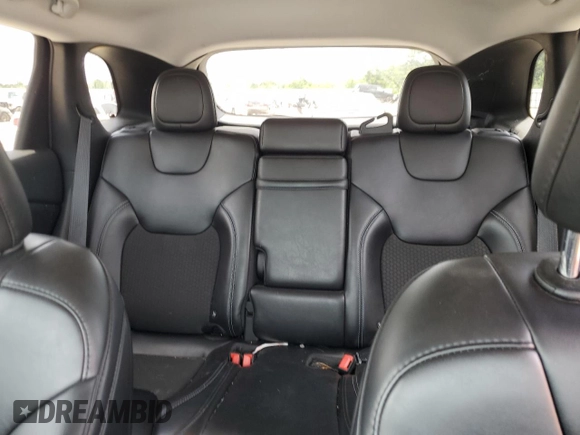 2019 Jeep Cherokee Latitude Plus z VIN 1C4PJMLBXKD191003, wystawiony jako Copart lot #58204625 z przebiegiem 57 866 mil mil oraz Szkoda całkowita • Salvage title. Historia ofert i sprzedaży dostępna na DreamBid. Obrazek 10.