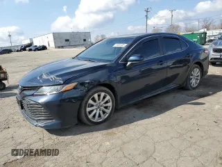 2020 Toyota Camry LE with VIN 4T1C11AK6LU872658, listed as a Copart auction lot 52372315 with 110,230 mi miles and Clean Title. Bid and sale history available at carsss.com. Image 1.