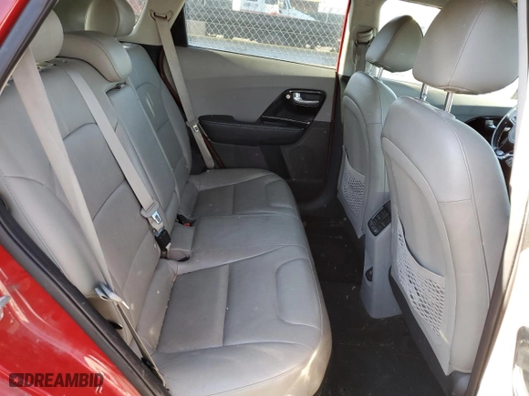 2018 Kia Niro Touring with VIN KNDCE3LC5J5164760, listed as a Copart auction lot 85263554 with 173,991 mi miles and Clean Title. Bid and sale history available at carsss.com. Image 10.