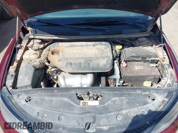 2015 Chrysler 200 S with VIN 1C3CCCBB2FN727144, listed as a IAAI auction lot 41848697 with 153,725 mi miles. Bid and sale history available at carsss.com. Image 10.