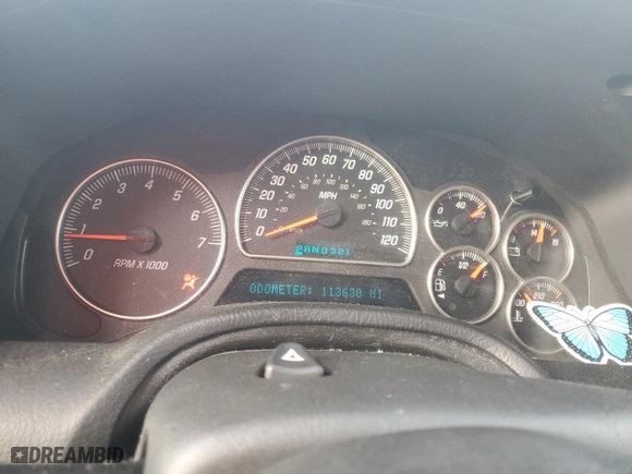 2005 GMC Envoy Denali with VIN 1GKET63M652353972, listed as a Copart auction lot 43690635 with 113,630 mi miles and Clean Title. Bid and sale history available at carsss.com. Image 9.