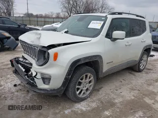 2020 Jeep Renegade Latitude with VIN ZACNJBBB7LPL57524, listed as a IAAI auction lot 41639559 with 126,742 mi miles. Bid and sale history available at carsss.com. Image 2.