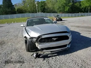 2016 Ford Mustang EcoBoost Premium z VIN 1FATP8UH9G5280947, wystawiony jako Copart lot #53451195 z przebiegiem 142 567 mil mil oraz Szkoda całkowita • Salvage title. Historia ofert i sprzedaży dostępna na DreamBid. Obrazek 11.