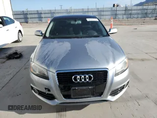 2013 Audi A3 Premium Plus z VIN WAUKJAFM6DA029425, wystawiony jako Copart lot #58226715 z przebiegiem 131 120 mil mil oraz Tytuł czysty. Historia ofert i sprzedaży dostępna na DreamBid. Obrazek 5.