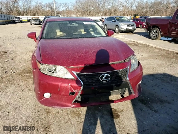 2013 Lexus ES 350 4dr Sdn with VIN JTHBK1GG4D2024564, listed as a Copart auction lot 46832465 with 137,607 mi miles and Salvage Title. Bid and sale history available at carsss.com. Image 10.