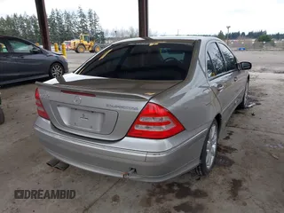 2003 Mercedes-Benz C 230 Kompressor with VIN WDBRF40J43F385553, listed as a IAAI auction lot 41614596 with 196,640 mi miles and . Bid and sale history available at DreamBid. Image 4.