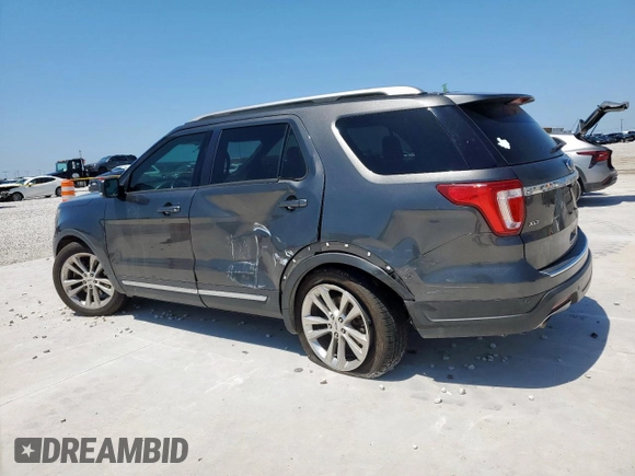 2018 Ford Explorer XLT with VIN 1FM5K7D83JGB03314, listed as a Copart auction lot 61464245 with 172,167 mi miles and Salvage title. Bid and sale history available at DreamBid. Image 2.