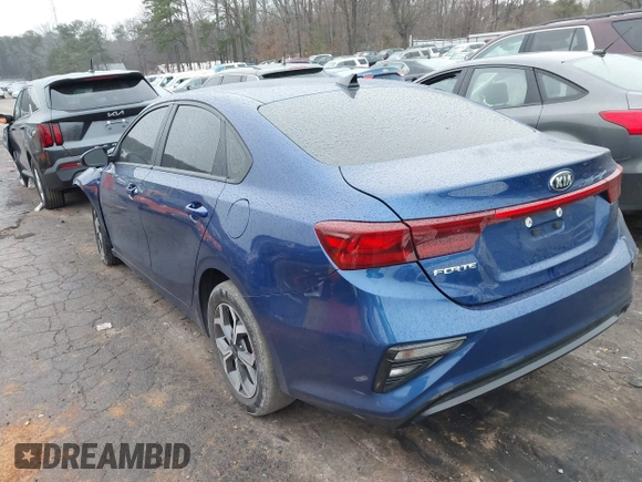 2021 Kia Forte LXS with VIN 3KPF24AD8ME397855, listed as a IAAI auction lot 41621426 with 157,000 mi miles. Bid and sale history available at carsss.com. Image 3.