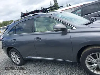 2012 Lexus RX 450h с VIN JTJBC1BA6C2050273, выставлен на аукционе IAAI как лот 42303105 с пробегом 76 773 миль миль и . История ставок и продаж доступна на DreamBid. Изображение 13.