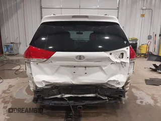 2013 Toyota Sienna LE with VIN 5TDJK3DC2DS049479, listed as a IAAI auction lot 41322671 with 108,436 mi miles and . Bid and sale history available at DreamBid. Image 17.