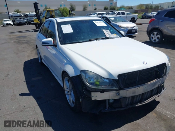 2014 Mercedes-Benz C C 250 Sport with VIN WDDGF4HB3EA965176, listed as a IAAI auction lot 41870150 with 211,085 mi miles. Bid and sale history available at carsss.com. Image 1.