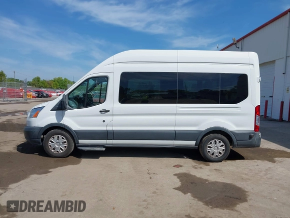 2018 Ford Transit Passenger XL with VIN 1FBZX2XM3JKA53258, listed as a IAAI auction lot 41764456 with 89,022 mi miles and . Bid and sale history available at DreamBid. Image 14.