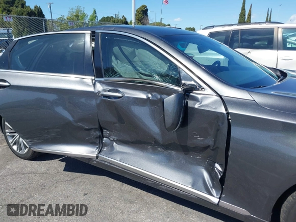 2018 Genesis G80 3.8L z VIN KMHGN4JEXJU283935, wystawiony jako IAAI lot #41750441 z przebiegiem 70 165 mil mil oraz . Historia ofert i sprzedaży dostępna na DreamBid. Obrazek 6.