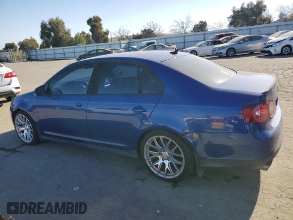 2008 Volkswagen Jetta с VIN 3VWDA71K18M174530, выставлен на аукционе Copart как лот 88576405 с пробегом 144 296 миль миль и Списание • Salvage title. История ставок и продаж доступна на DreamBid. Изображение 2.