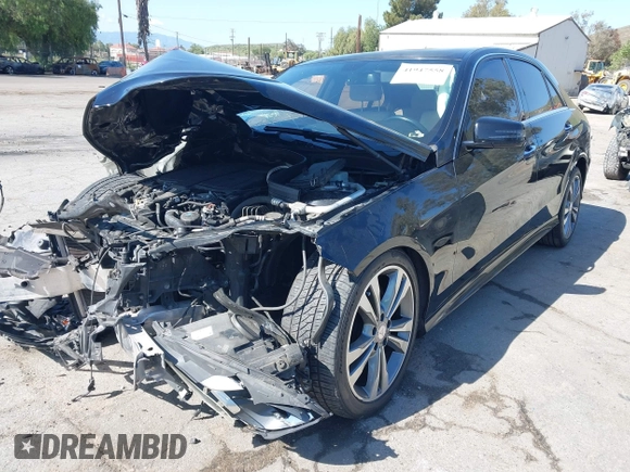 2014 Mercedes-Benz E 350 Sport с VIN WDDHF5KB3EB021391, выставлен на аукционе IAAI как лот 41947558 с пробегом Не указан миль и . История ставок и продаж доступна на DreamBid. Изображение 16.