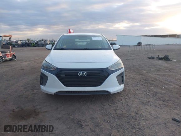 2017 Hyundai Ioniq Blue z VIN KMHC65LC2HU050185, wystawiony jako IAAI lot #42071522 z przebiegiem 105 186 mil mil oraz . Historia ofert i sprzedaży dostępna na DreamBid. Obrazek 13.