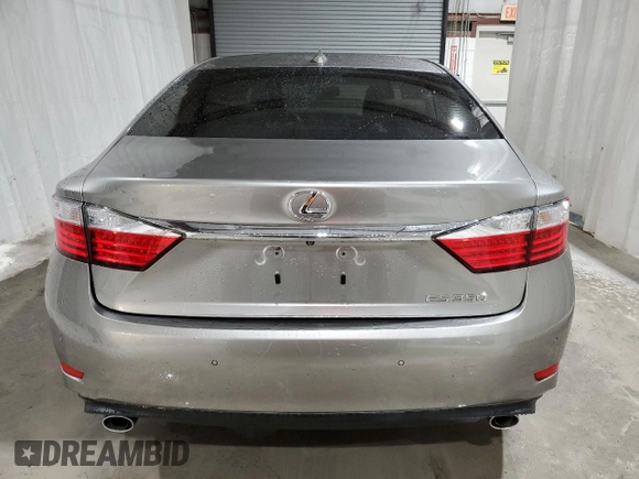 2015 Lexus ES 330 with VIN JTHBK1GG8F2201135, listed as a Copart auction lot 52080285 with 95,544 mi miles and Salvage Title. Bid and sale history available at DreamBid. Image 6.