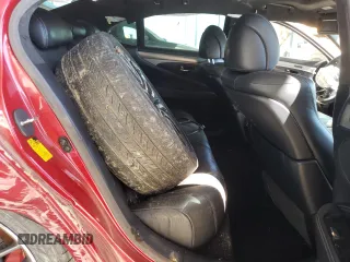 2013 Lexus LS 460 z VIN JTHBL5EF3D5116102, wystawiony jako Copart lot #50262355 z przebiegiem 105 956 mil mil oraz Czysty tytuł • Clean title. Historia ofert i sprzedaży dostępna na DreamBid. Obrazek 10.