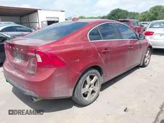 2013 Volvo S60 T5 Premier with VIN YV1612FS7D2210322, listed as a IAAI auction lot 42506708 with 268,266 mi miles and . Bid and sale history available at DreamBid. Image 4.
