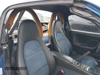 1999 Mazda MX-5 Miata z VIN JM1NB3539X0130910, wystawiony jako IAAI lot #42175118 z przebiegiem 91 570 mil mil oraz . Historia ofert i sprzedaży dostępna na DreamBid. Obrazek 8.