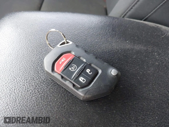 2019 Jeep Wrangler Unlimited Rubicon с VIN 1C4HJXFNXKW545294, выставлен на аукционе IAAI как лот 41613106 с пробегом 58 083 миль миль и . История ставок и продаж доступна на DreamBid. Изображение 11.