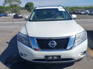 2015 Nissan Pathfinder SL with VIN 5N1AR2MM4FC707351, listed as a IAAI auction lot 42334235 with 124,017 mi miles and . Bid and sale history available at DreamBid. Image 12.