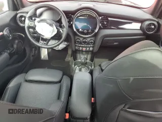2023 MINI Hardtop 4 Door Cooper S with VIN WMW53DK01P2T40643, listed as a Copart auction lot 62499685 with Not provided miles and Salvage title. Bid and sale history available at DreamBid. Image 8.