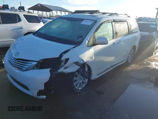 2012 Toyota Sienna XLE with VIN 5TDDK3DCXCS032344, listed as a IAAI auction lot 41205400 with 105,274 mi miles. Bid and sale history available at carsss.com. Image 2.