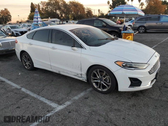 2019 Ford Fusion SEL with VIN 3FA6P0CD9KR260085, listed as a Copart auction lot 77537144 with 97,628 mi miles and Clean Title. Bid and sale history available at carsss.com. Image 4.