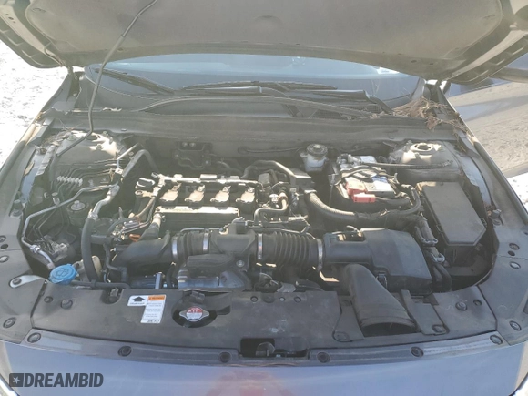 2019 Honda Accord Sedan LX 1.5T with VIN 1HGCV1F10KA083528, listed as a Copart auction lot 47186765 with 164,966 mi miles and Salvage Title. Bid and sale history available at carsss.com. Image 11.