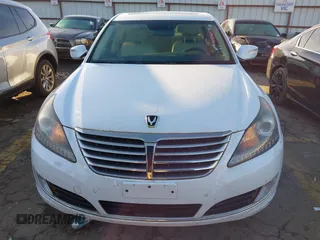 2014 Hyundai Equus Signature with VIN KMHGH4JH2EU083333, listed as a IAAI auction lot 41456178 with 111,929 mi miles and . Bid and sale history available at DreamBid. Image 11.
