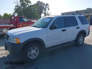 2003 Ford Explorer XLS z VIN 1FMZU72K03ZA26581, wystawiony jako IAAI lot #42293777 z przebiegiem 111 291 mil mil oraz . Historia ofert i sprzedaży dostępna na DreamBid. Obrazek 2.
