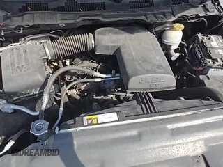 2018 Ram 1500 Tradesman z VIN 1C6RR6FG2JS232164, wystawiony jako Copart lot #86500215 z przebiegiem 141 145 mil mil oraz Czysty tytuł • Clean title. Historia ofert i sprzedaży dostępna na DreamBid. Obrazek 15.