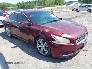 2012 Nissan Maxima SV z VIN 1N4AA5AP1CC855048, wystawiony jako IAAI lot #42011529 z przebiegiem 179 962 mil mil oraz . Historia ofert i sprzedaży dostępna na DreamBid. Obrazek 1.