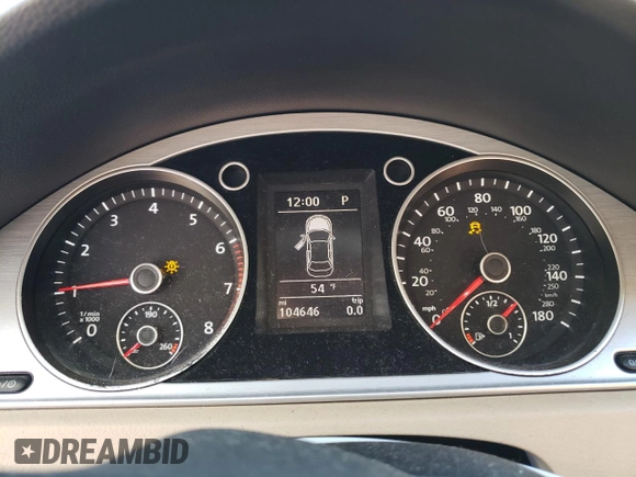 2014 Volkswagen CC Sport with VIN WVWBN7AN4EE525005, listed as a Copart auction lot 41372125 with 104,646 mi miles and Salvage Title. Bid and sale history available at carsss.com. Image 9.