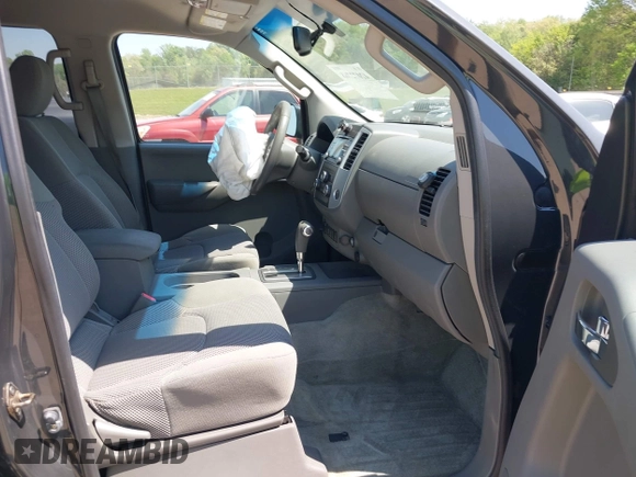 2014 Nissan Frontier SV with VIN 1N6AD0EV6EN729351, listed as a IAAI auction lot 42072768 with 149,158 mi miles and . Bid and sale history available at DreamBid. Image 5.