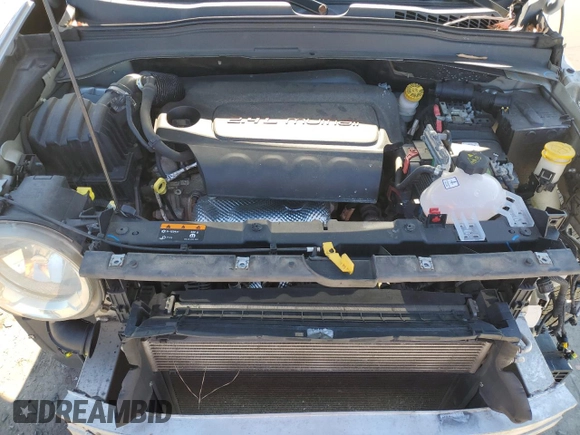 2016 Jeep Renegade Limited with VIN ZACCJADT6GPD12736, listed as a Copart auction lot 46656045 with 179,248 mi miles and Salvage Title. Bid and sale history available at DreamBid. Image 11.